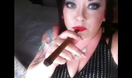 Masturbación hentai mujer infiel