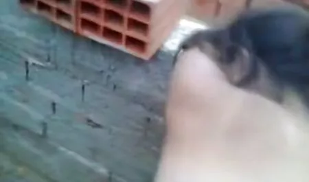 Mila hentai de esposas infieles su coño