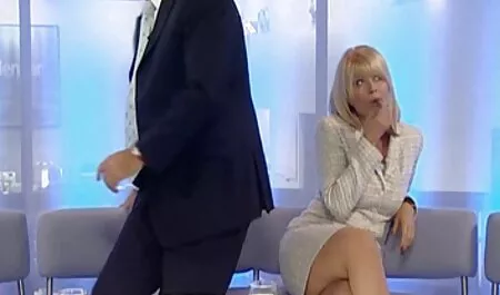 Mamá en el casada cojiendo con amante baño